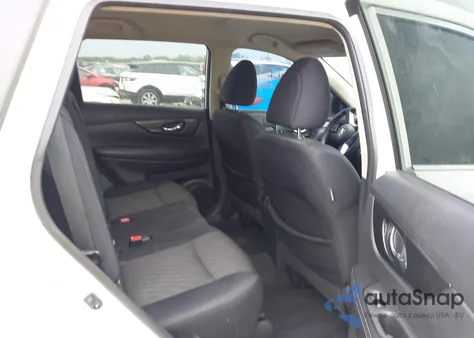 2017 Nissan Rogue Sv z USA, uszkodzony, nr VIN 5N1AT2MT7HC881975